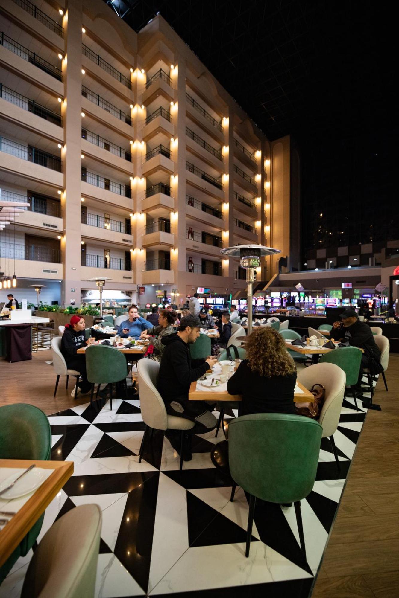 Pueblo Amigo Hotel Plaza Y Casino Tijuana Ngoại thất bức ảnh